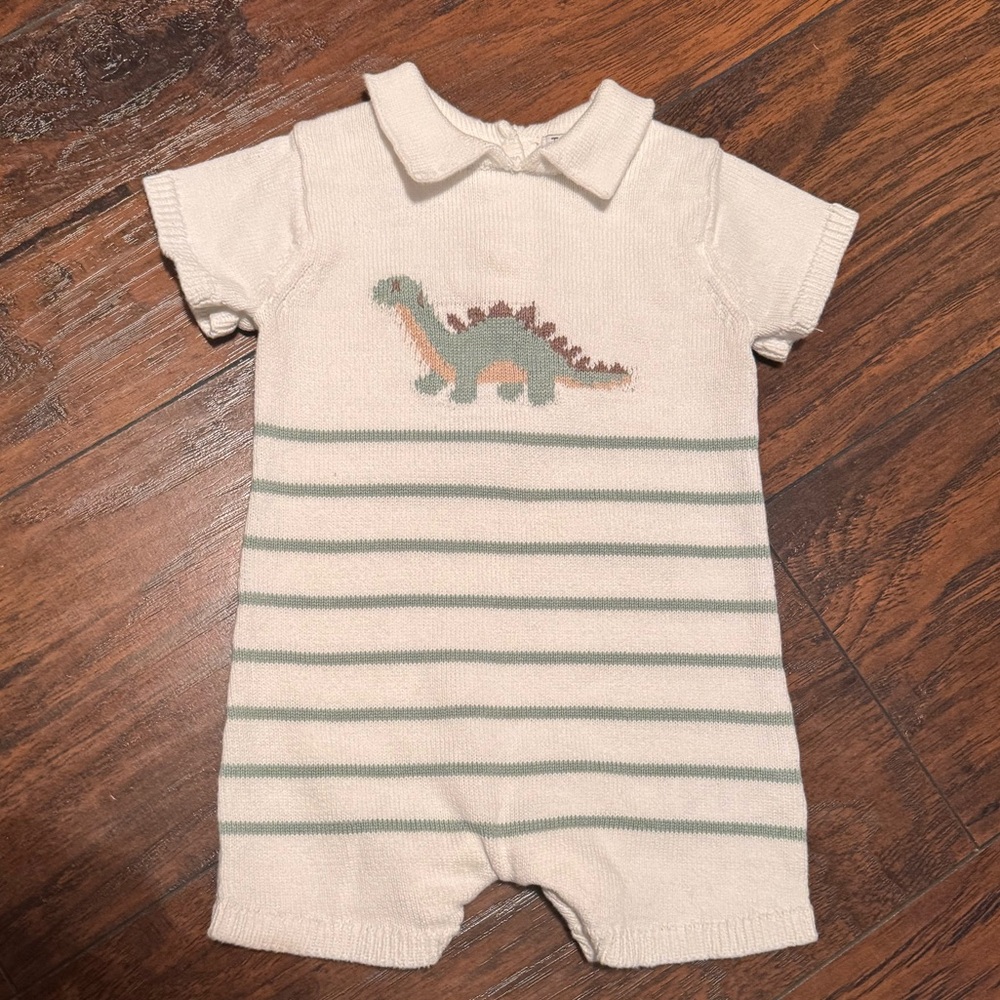 Tahari Baby Knit Sweater Romper 12 Month Green Striped Dinosaur Summer Spring